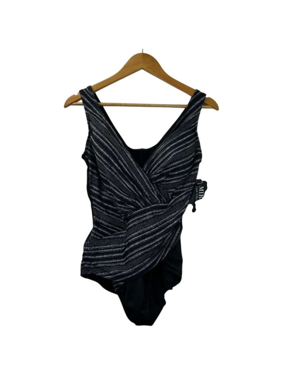 Miraclesuit Women's Size 16W Colorblock Oceanus V-Neck One Piece Swimsuit NWT - Picture 13 of 16